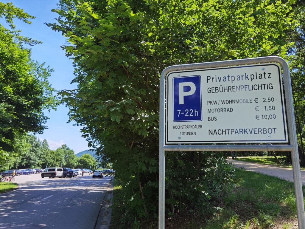 Der offizielle Walhalla Parkplatz